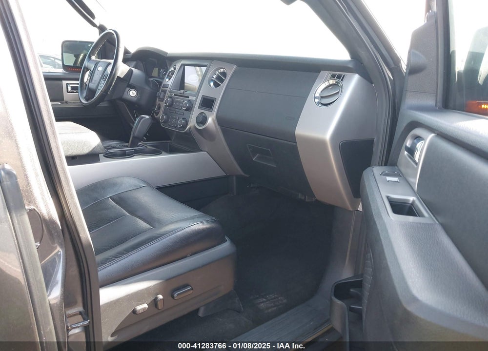 2017 FORD EXPEDITION XLT VIN: 1FMJU1HT8HEA78260