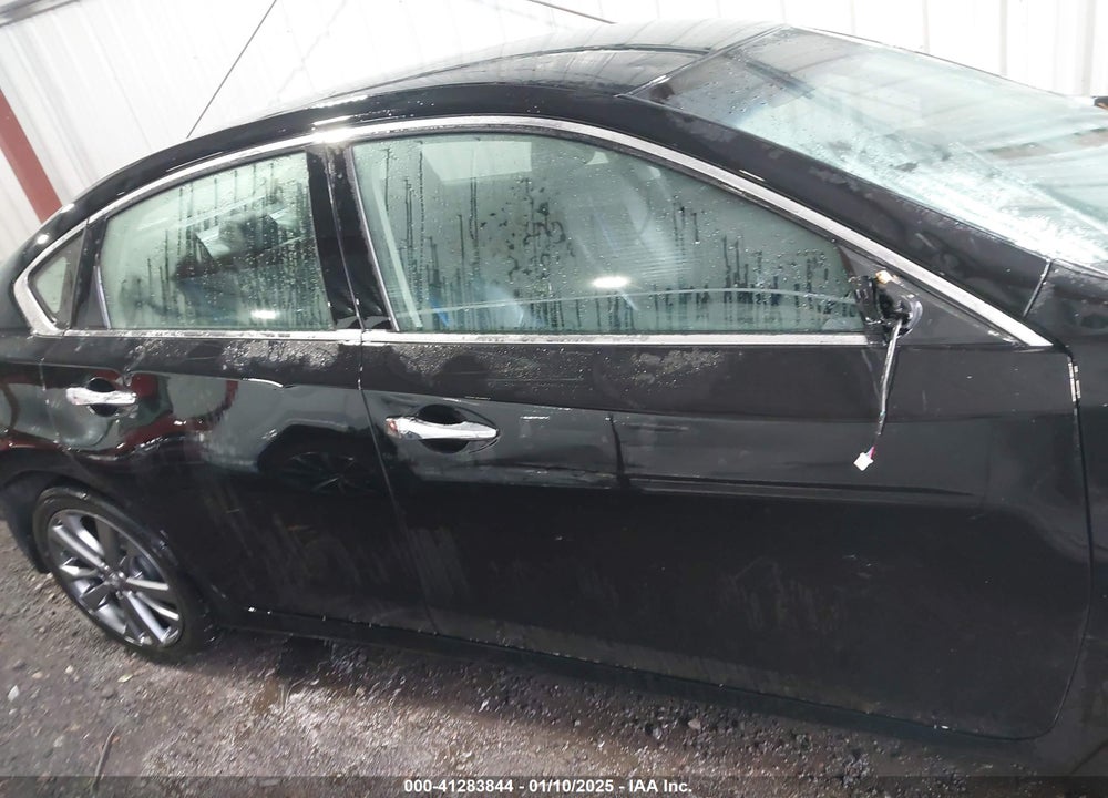 2018 NISSAN ALTIMA 2.5 SR VIN: 1N4AL3AP9JC264140