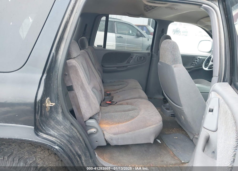 2000 DODGE DURANGO VIN: 1B4HS28N2YF223154