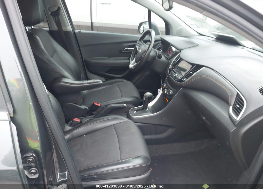 2018 CHEVROLET TRAX LT VIN: KL7CJLSB5JB631419