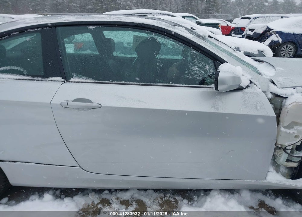 2011 BMW 335I XDRIVE VIN: WBAKF9C53BE262424
