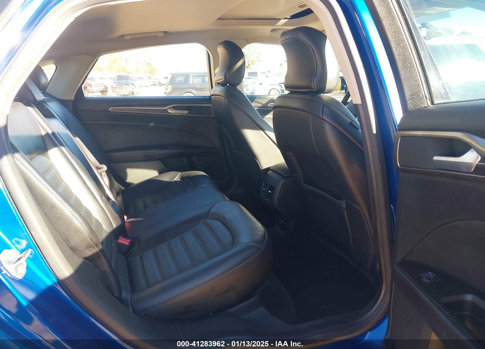 2017 FORD FUSION VIN: 3FA6P0HD6HR122831