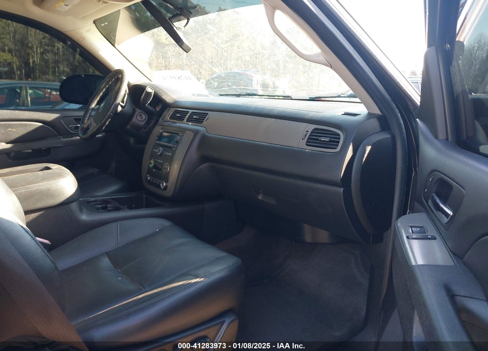 2014 CHEVROLET TAHOE LT VIN: 1GNSKBE05ER210224
