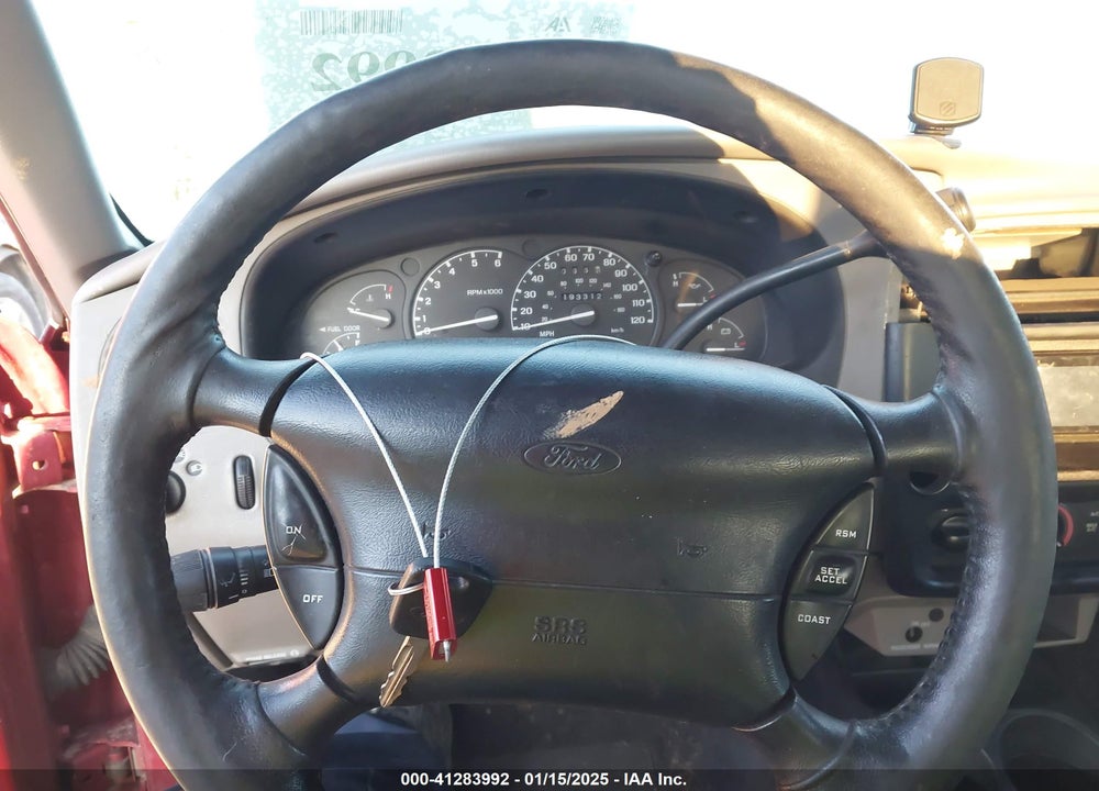 2000 FORD RANGER XL/XLT VIN: 1FTYR14V5YPB31769