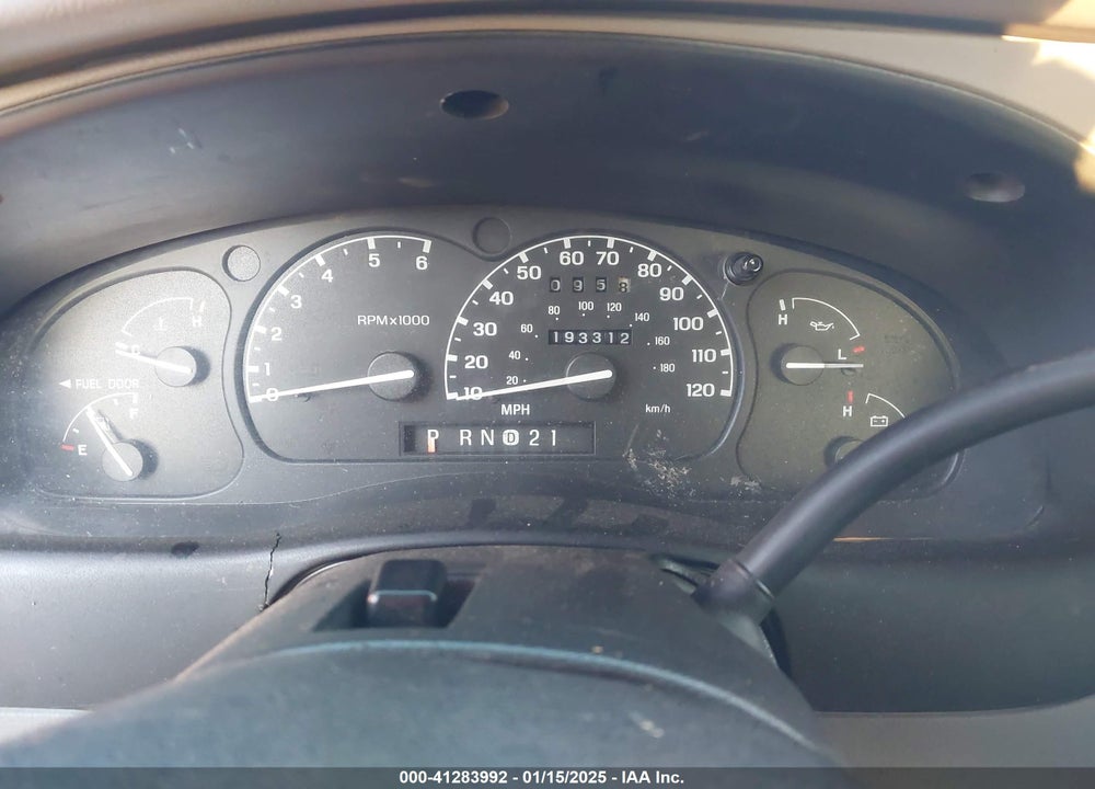 2000 FORD RANGER XL/XLT VIN: 1FTYR14V5YPB31769