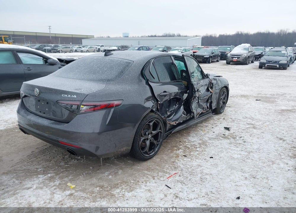 2024 ALFA ROMEO GIULIA VIN: ZARFANBN2R7680281