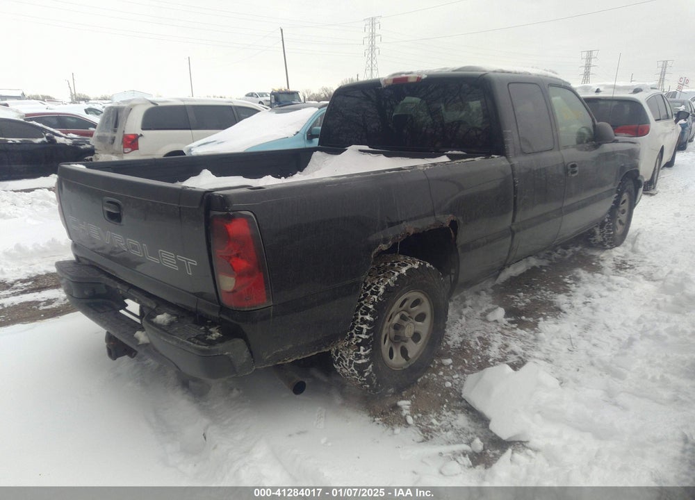 2005 CHEVROLET SILVERADO 1500 WORK TRUCK VIN: 2GCEC19T551326999