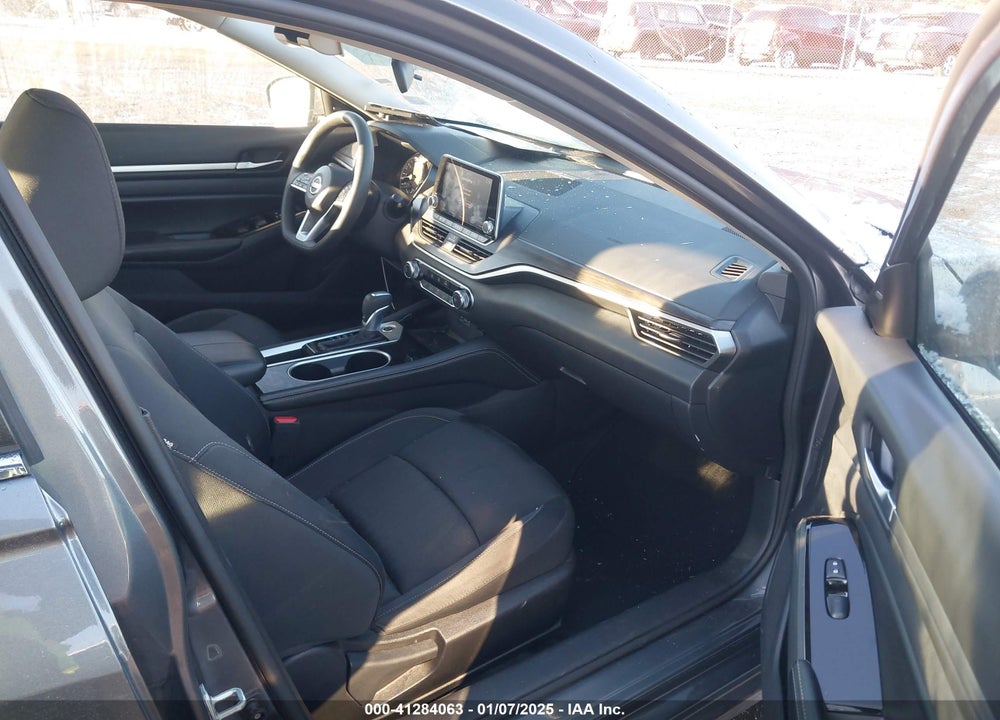2023 NISSAN ALTIMA SV FWD VIN: 1N4BL4DV2PN309730