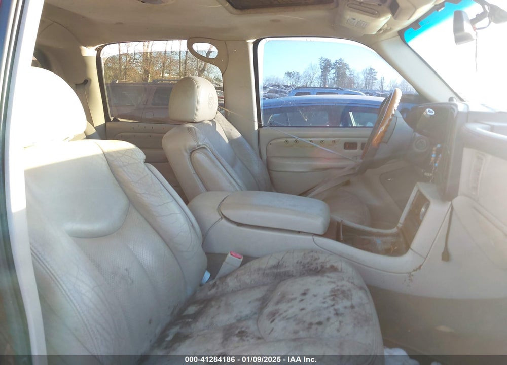 2004 CADILLAC ESCALADE EXT STANDARD VIN: 3GYEK62N84G243238