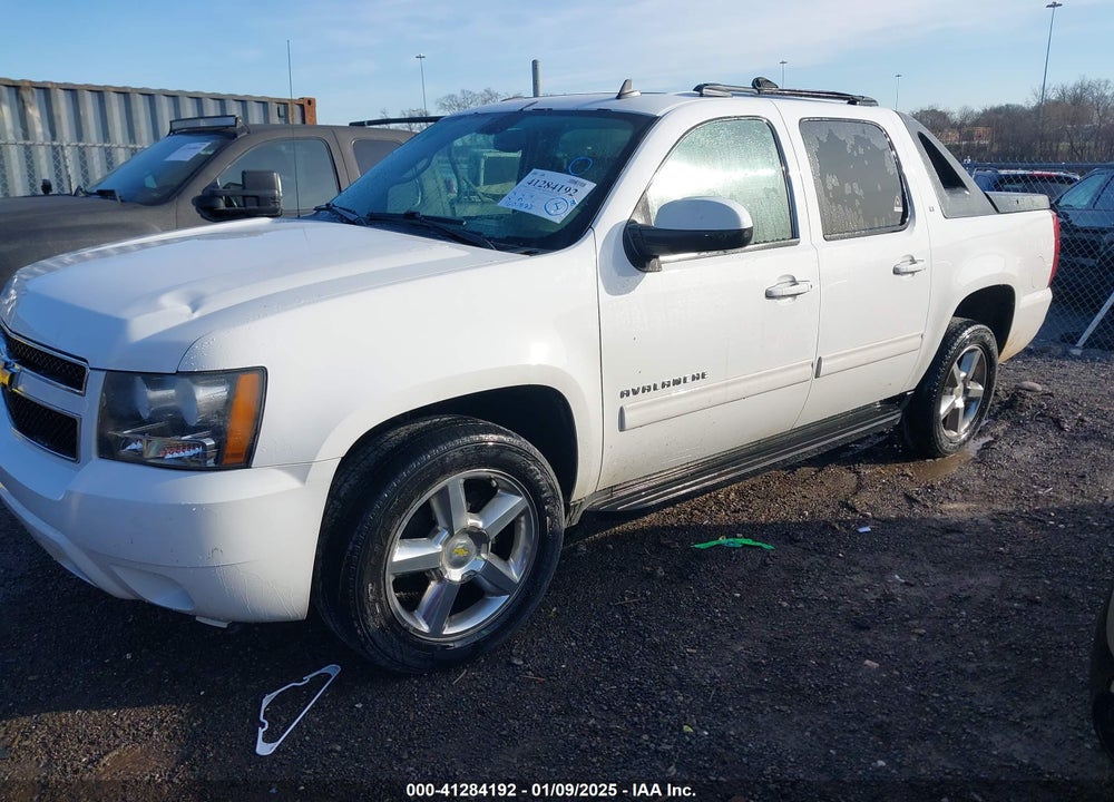 2011 CHEVROLET AVALANCHE 1500 LT1 VIN: 3GNTKFE38BG245390