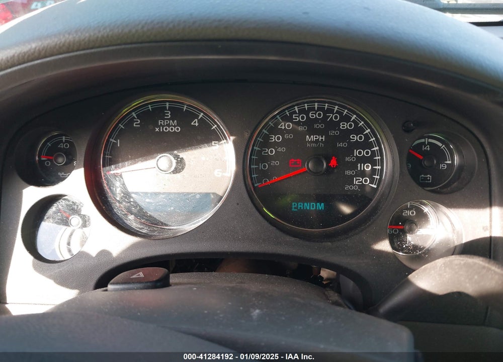 2011 CHEVROLET AVALANCHE 1500 LT1 VIN: 3GNTKFE38BG245390