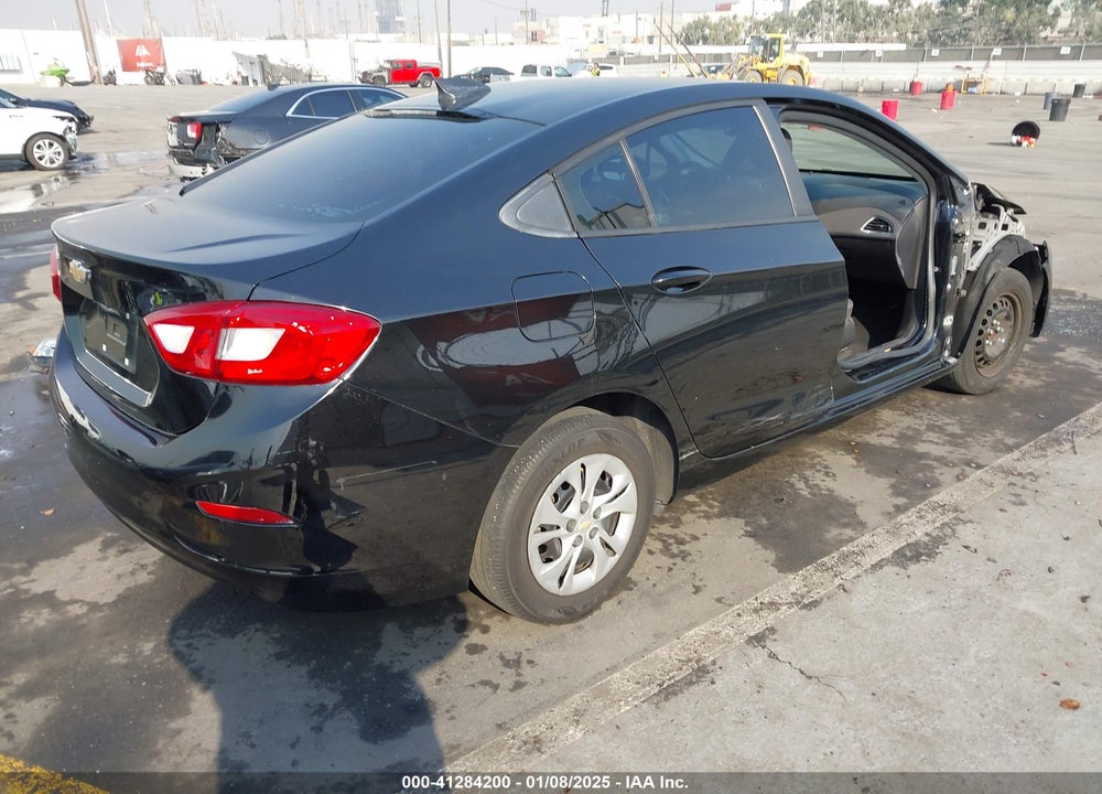 2019 CHEVROLET CRUZE VIN: 1G1BC5SM9K7128656