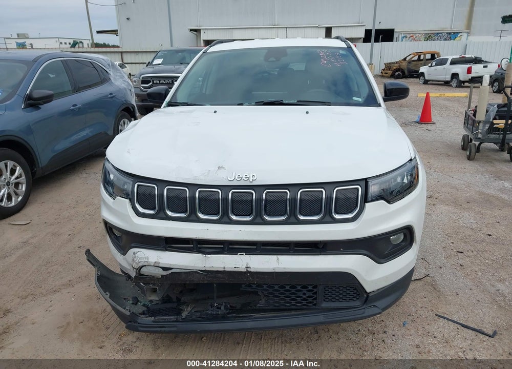 2022 JEEP COMPASS LATITUDE LUX 4X4 VIN: 3C4NJDFB4NT191175
