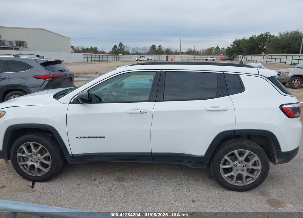 2022 JEEP COMPASS LATITUDE LUX 4X4 VIN: 3C4NJDFB4NT191175