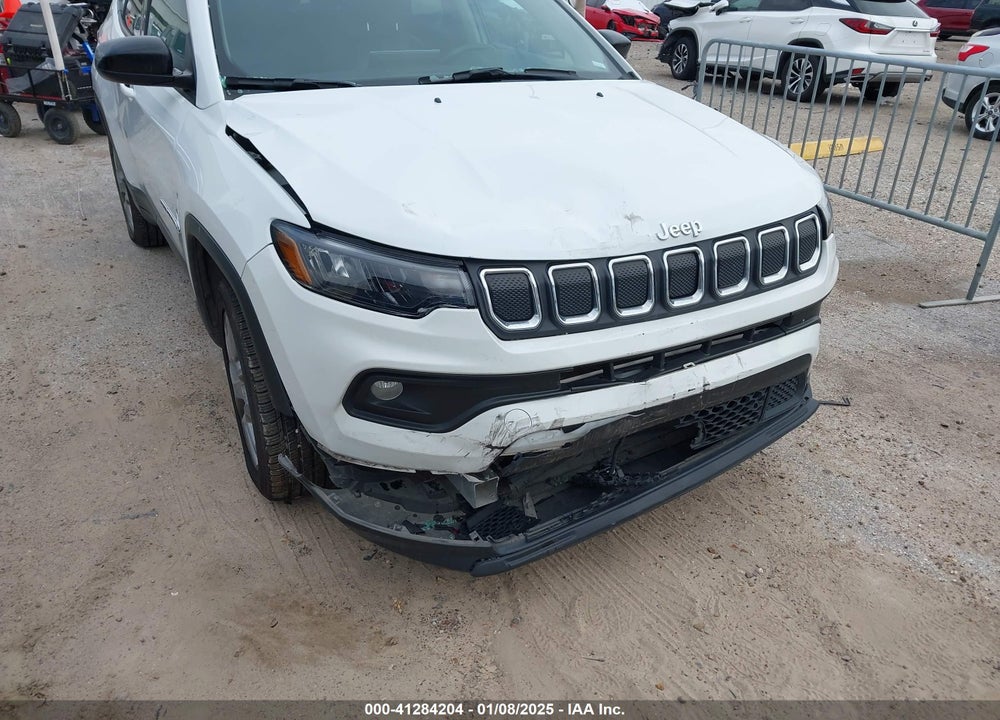 2022 JEEP COMPASS LATITUDE LUX 4X4 VIN: 3C4NJDFB4NT191175