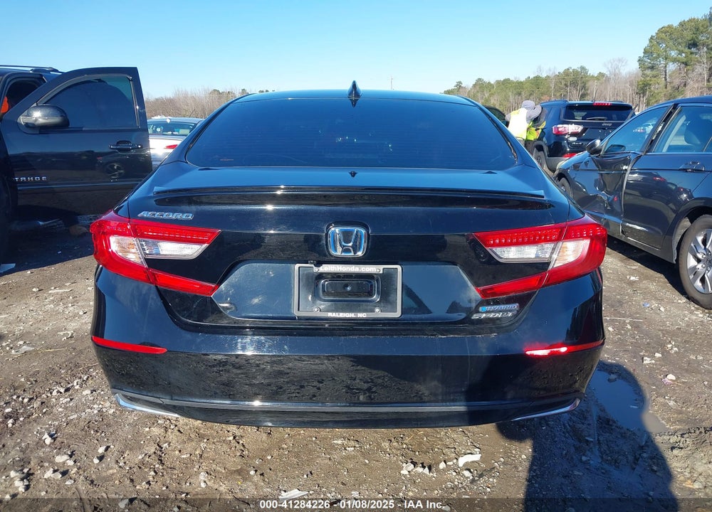 2022 HONDA ACCORD VIN: 1HGCV3F20NA034032
