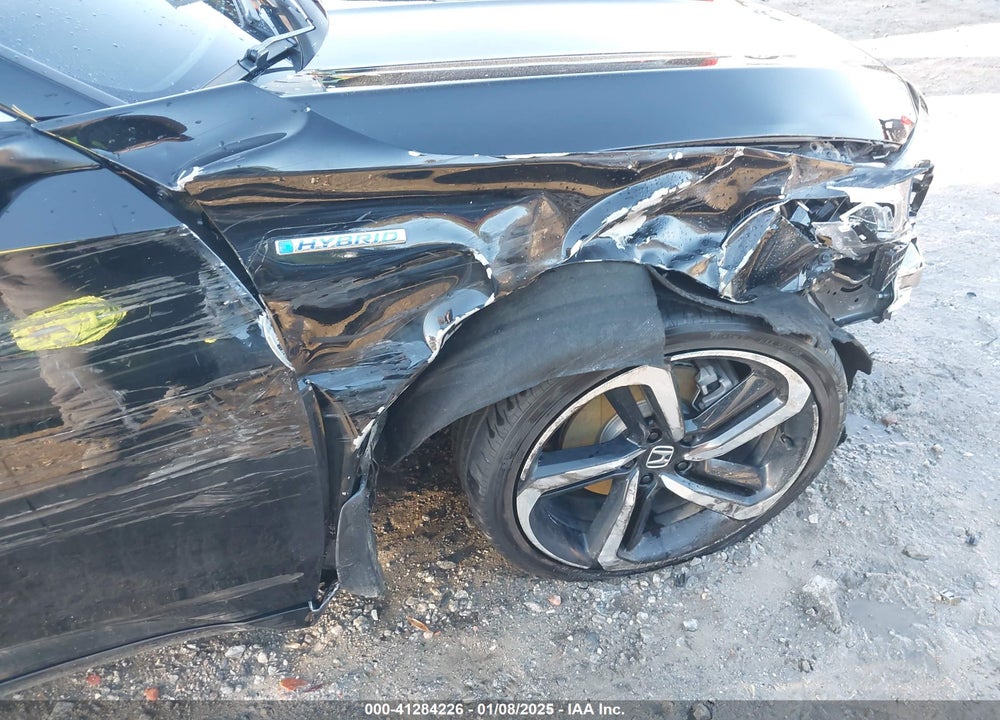2022 HONDA ACCORD VIN: 1HGCV3F20NA034032