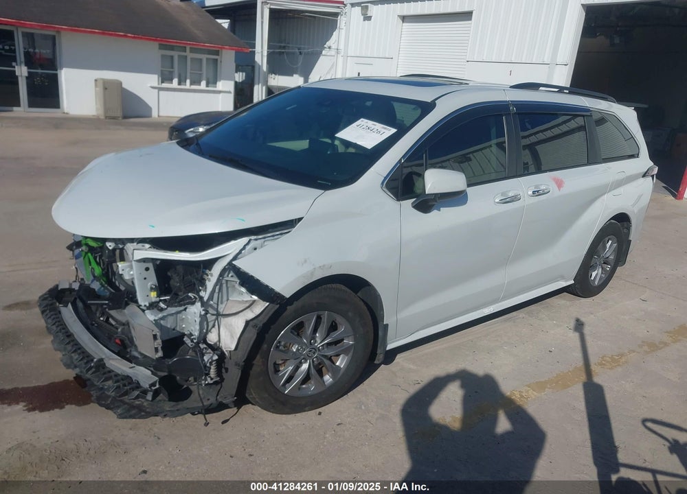 2022 TOYOTA SIENNA VIN: 5TDYRKECXNS114227