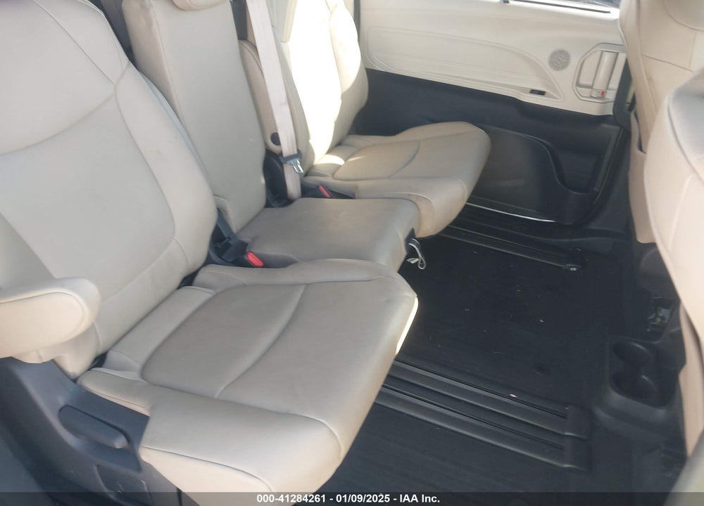 2022 TOYOTA SIENNA VIN: 5TDYRKECXNS114227