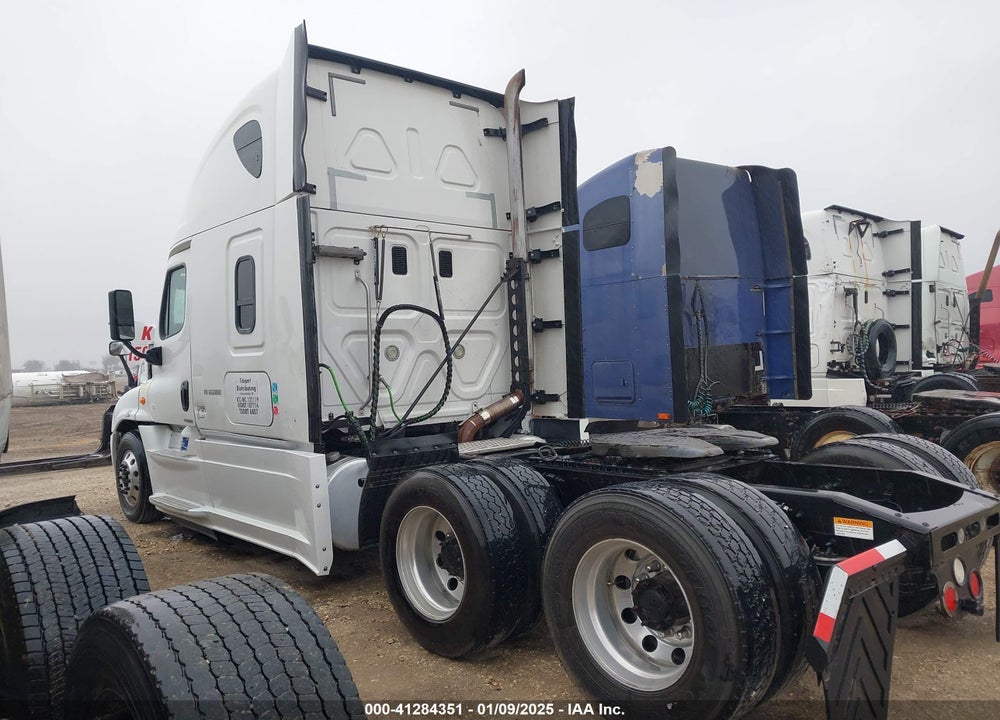 2016 FREIGHTLINER CASCADIA 125 VIN: 3AKJGLD5XGSGX8593