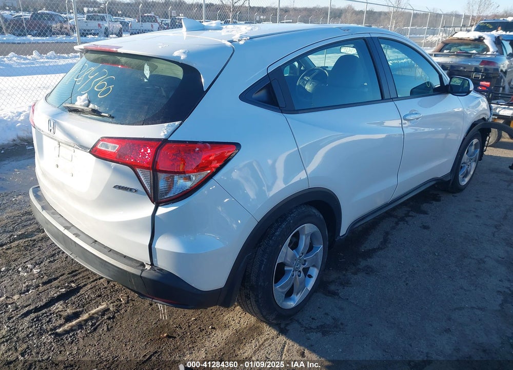 2020 HONDA HR-V AWD LX VIN: 3CZRU6H31LM703972