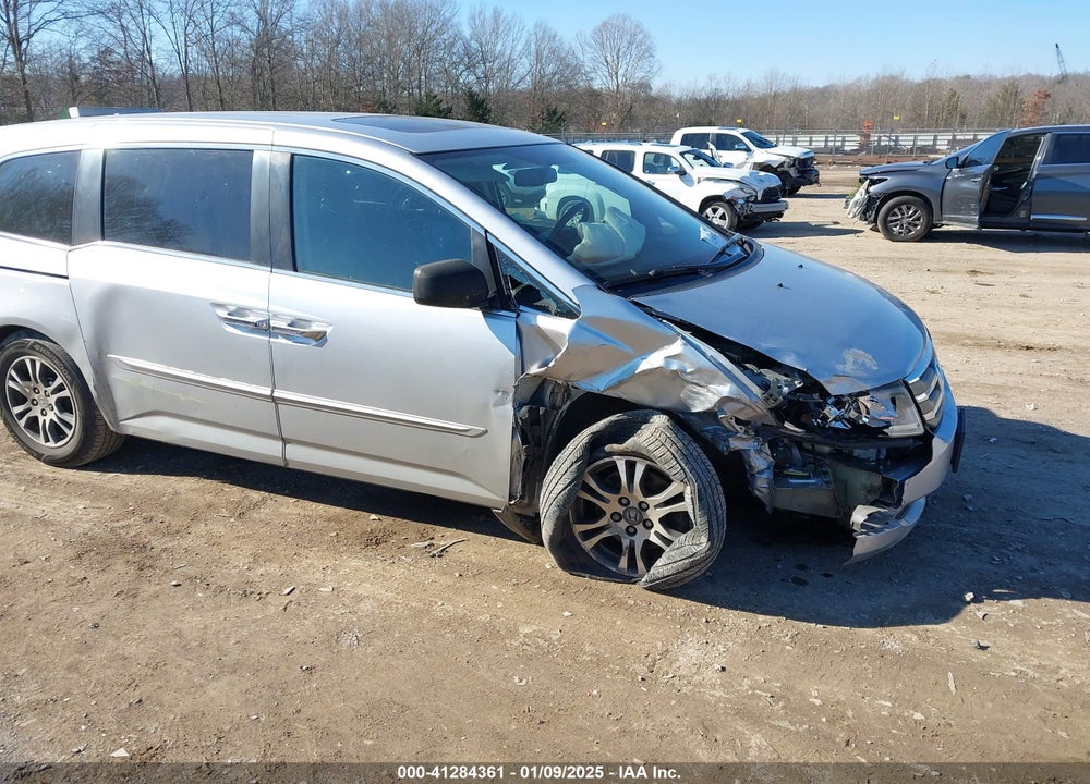 2013 HONDA ODYSSEY EX-L VIN: 5FNRL5H60DB061442