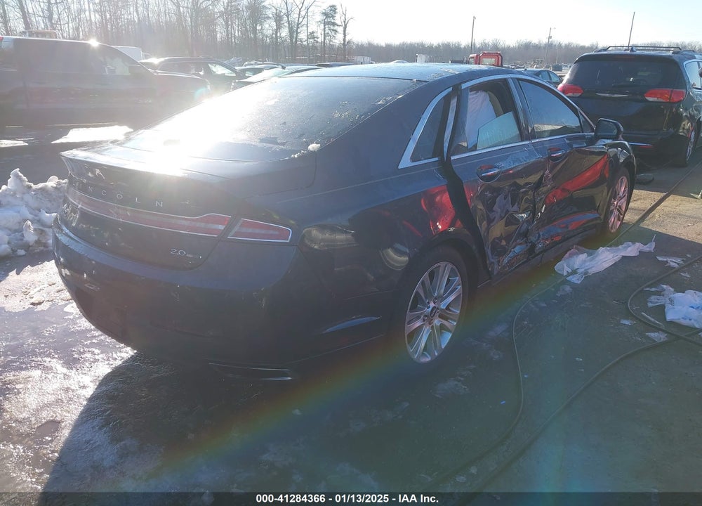 2013 LINCOLN MKZ VIN: 3LN6L2G92DR810958