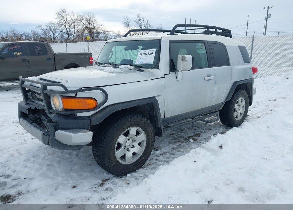2008 TOYOTA FJ CRUISER VIN: JTEBU11F28K044728