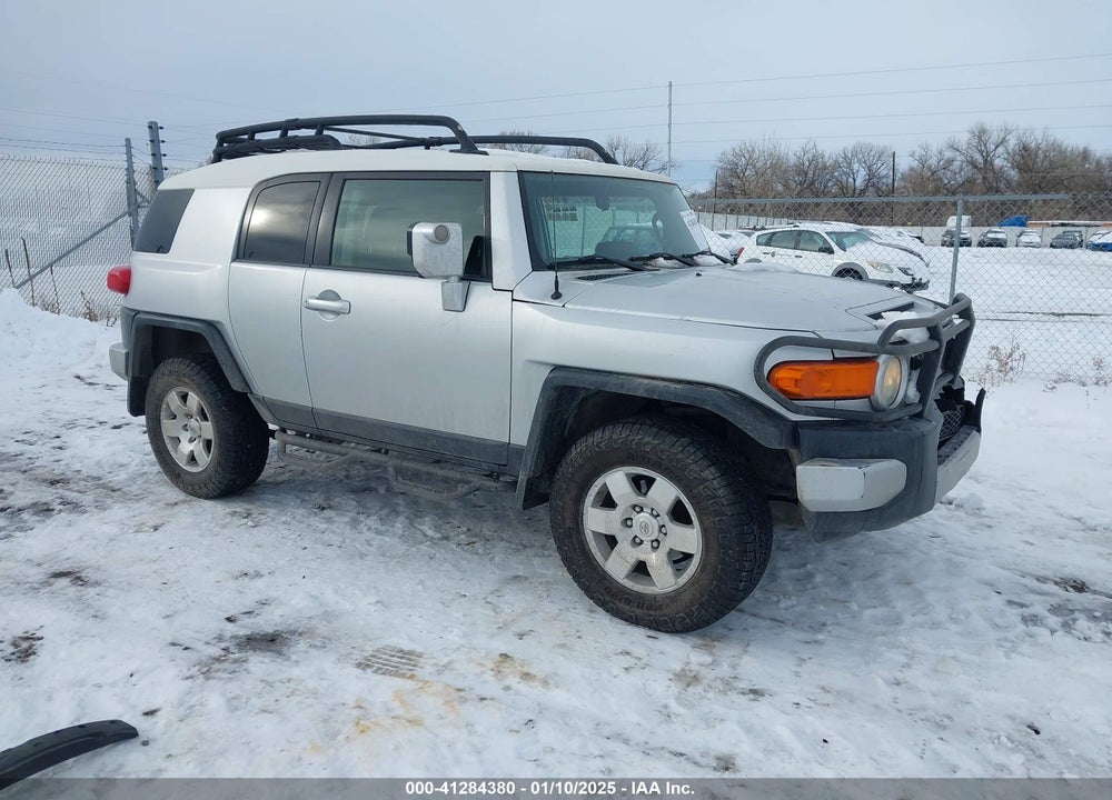 2008 TOYOTA FJ CRUISER VIN: JTEBU11F28K044728