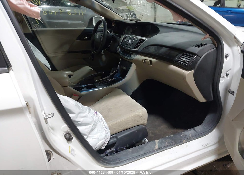 2013 HONDA ACCORD EX VIN: 1HGCR2F76DA167418