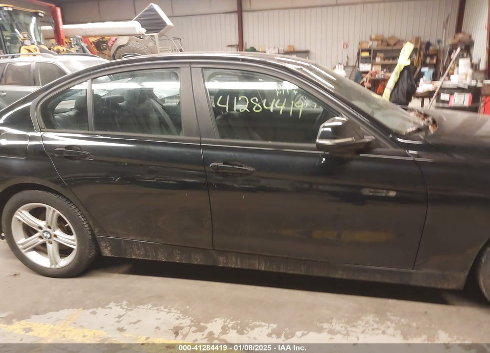 2013 BMW 328I XDRIVE VIN: WBA3B5G55DNS02442