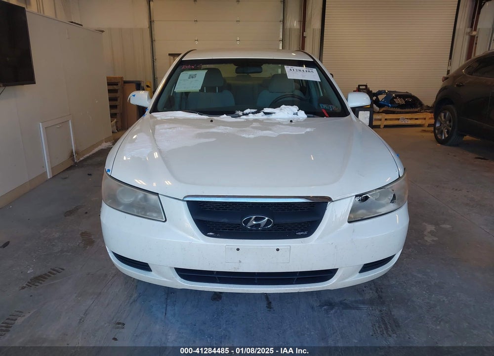 2006 HYUNDAI SONATA GL VIN: KMHET46CX6A082050