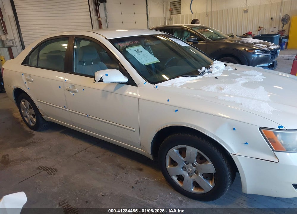 2006 HYUNDAI SONATA GL VIN: KMHET46CX6A082050