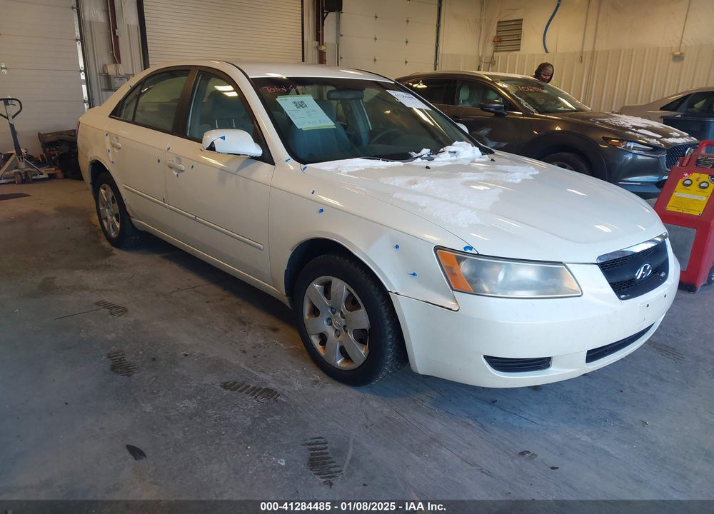 2006 HYUNDAI SONATA GL VIN: KMHET46CX6A082050