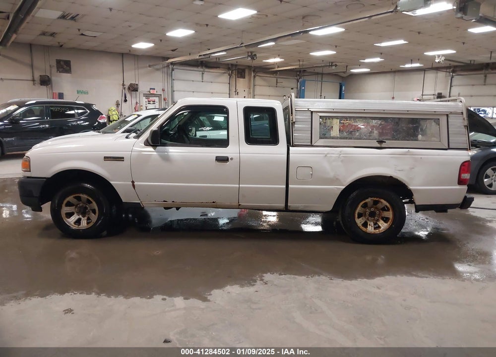 2011 FORD RANGER XL VIN: 1FTKR1ED4BPA82129