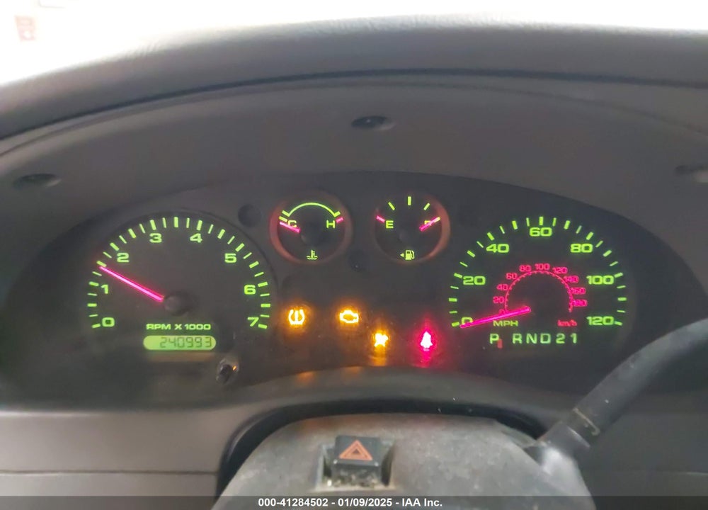2011 FORD RANGER XL VIN: 1FTKR1ED4BPA82129