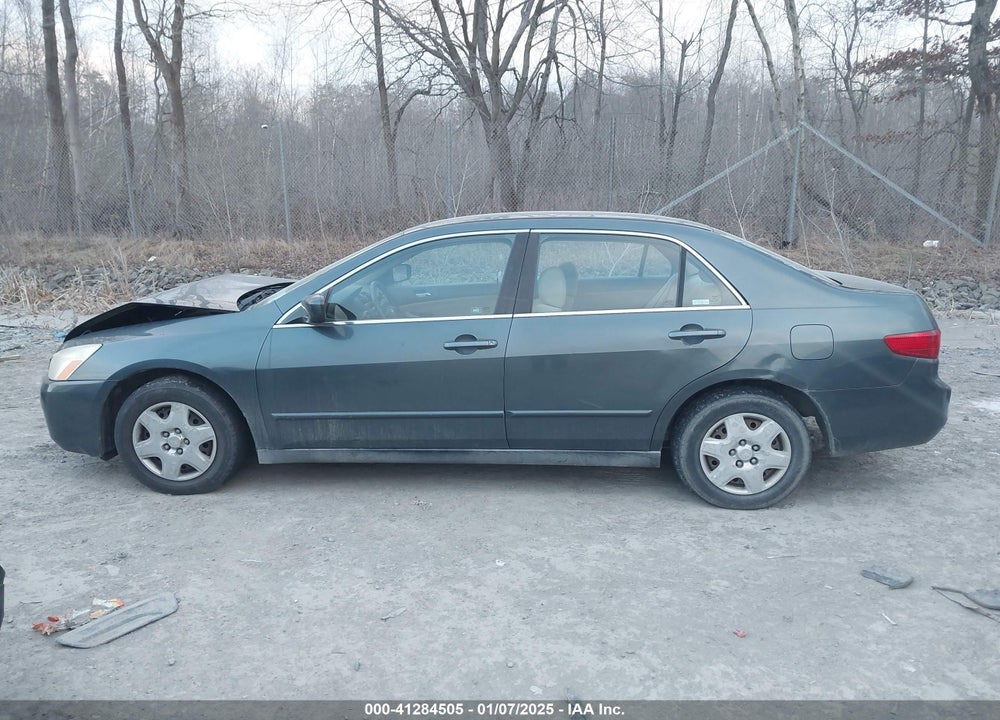 2005 HONDA ACCORD 2.4 LX VIN: 1HGCM56475A155138