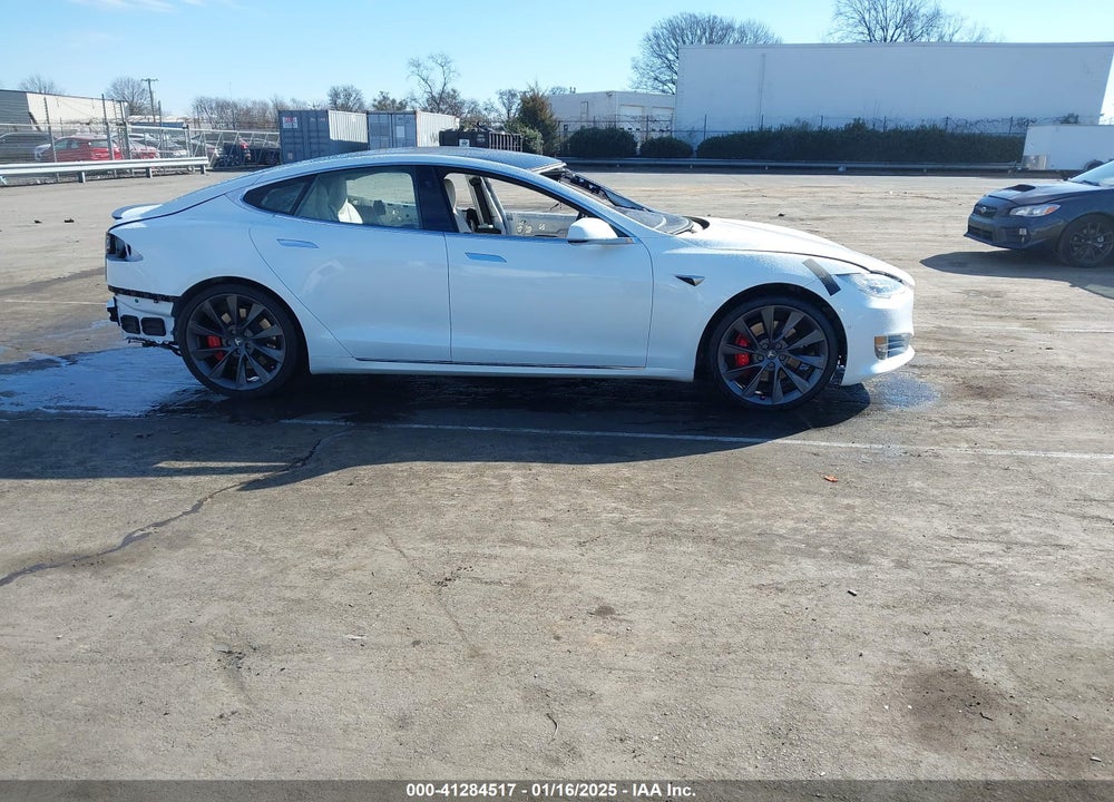 2020 TESLA MODEL S VIN: 5YJSA1E47LF404443