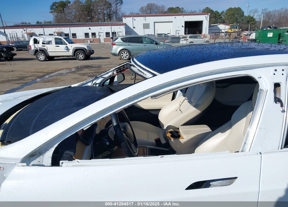 2020 TESLA MODEL S VIN: 5YJSA1E47LF404443