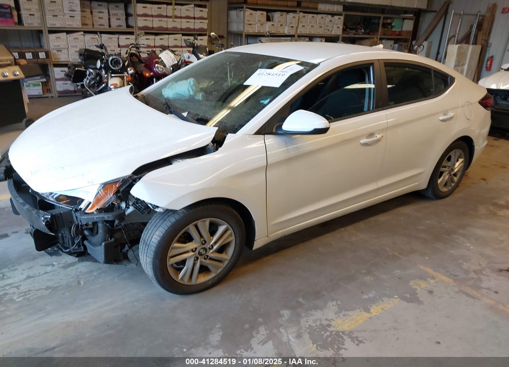 2020 HYUNDAI ELANTRA SEL VIN: 5NPD84LF0LH571903