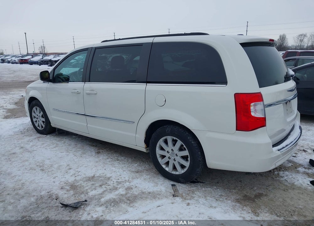 2011 CHRYSLER TOWN & COUNTRY TOURING-L VIN: 2A4RR8DG3BR633419