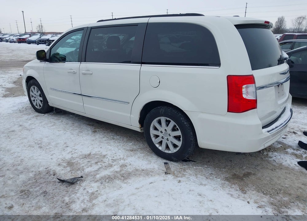 2011 CHRYSLER TOWN & COUNTRY TOURING-L VIN: 2A4RR8DG3BR633419