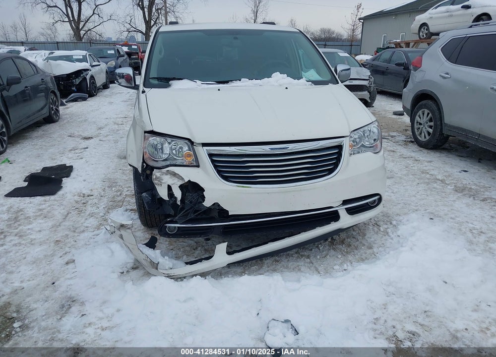 2011 CHRYSLER TOWN & COUNTRY TOURING-L VIN: 2A4RR8DG3BR633419