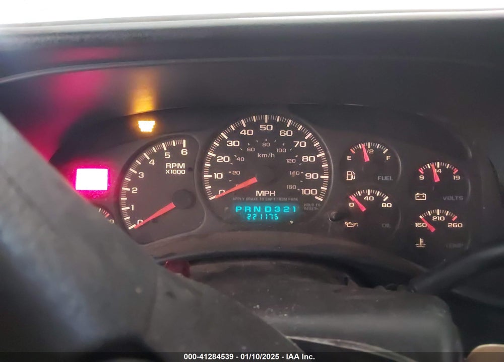 2001 CHEVROLET SILVERADO 2500HD VIN: 1GCHC23U61F178515
