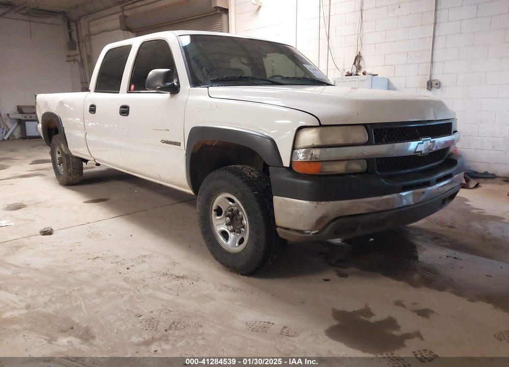 2001 CHEVROLET SILVERADO 2500HD VIN: 1GCHC23U61F178515