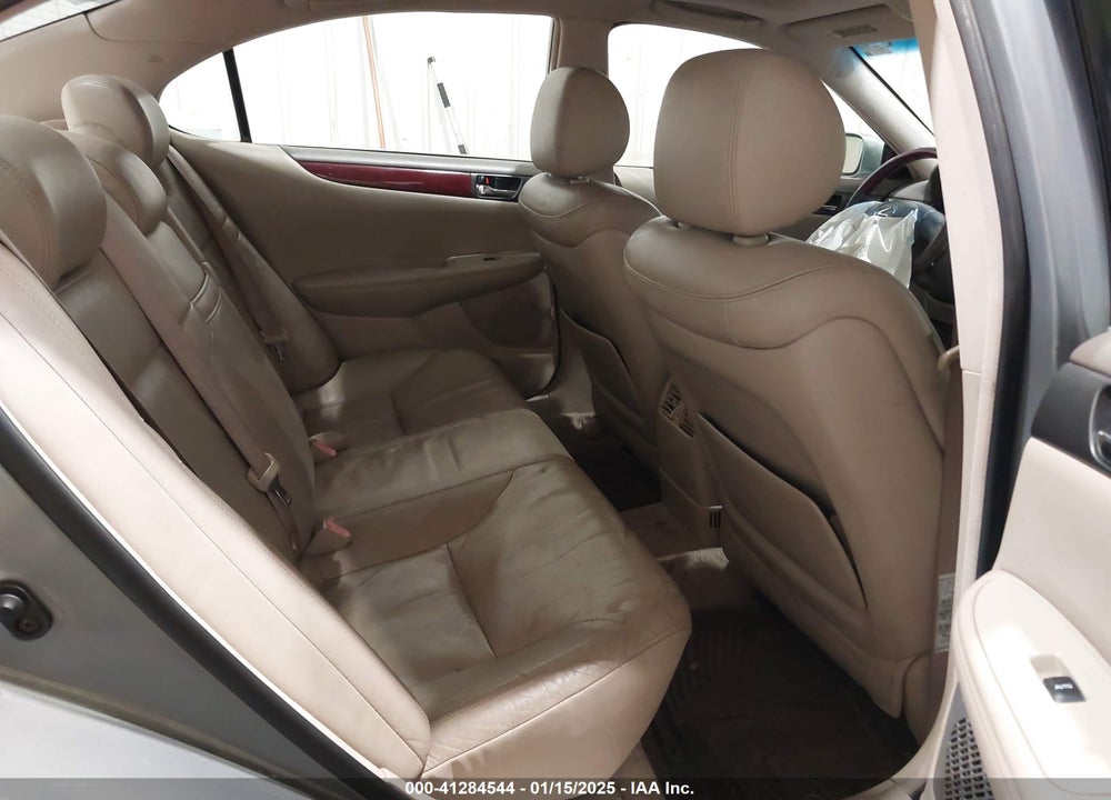 2004 LEXUS ES 330 VIN: JTHBA30G240016743
