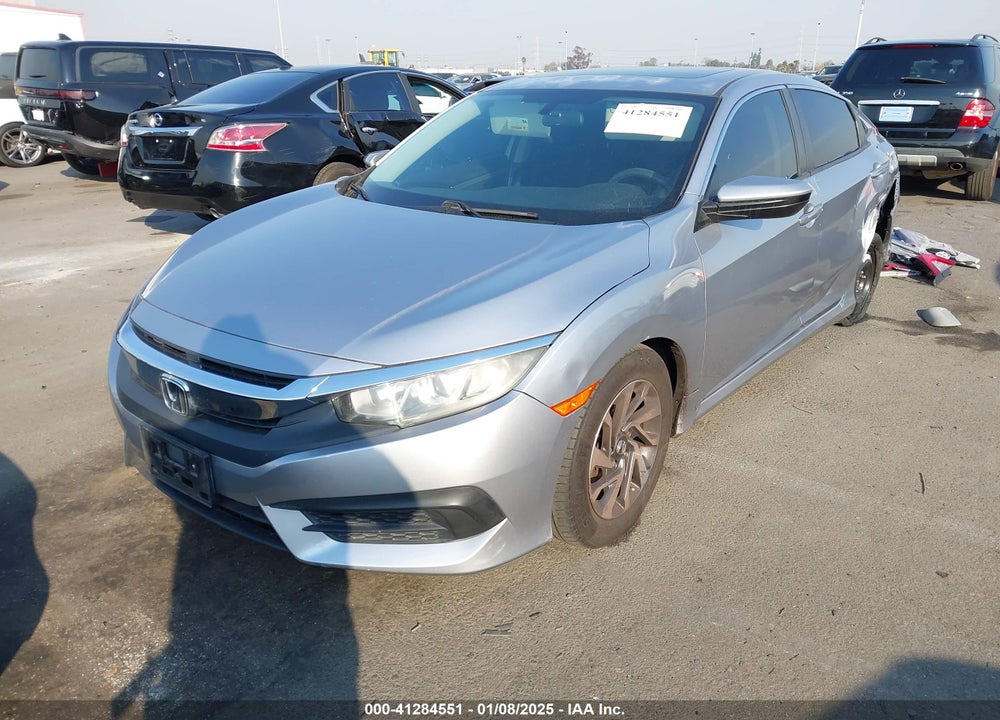 2018 HONDA CIVIC VIN: 2HGFC2F74JH515227