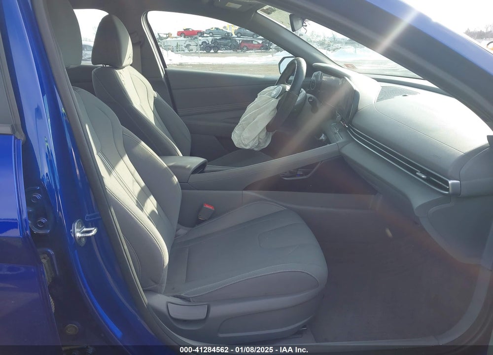 2023 HYUNDAI ELANTRA VIN: 5NPLS4AG8PH100080