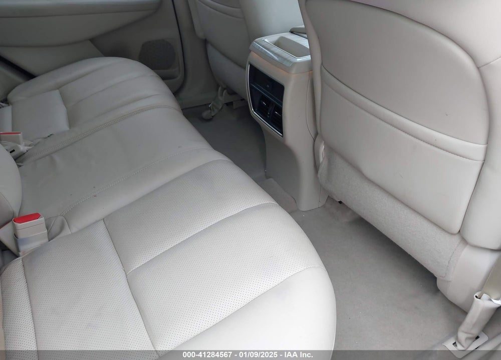 2015 NISSAN MURANO SL VIN: 5N1AZ2MG1FN264445