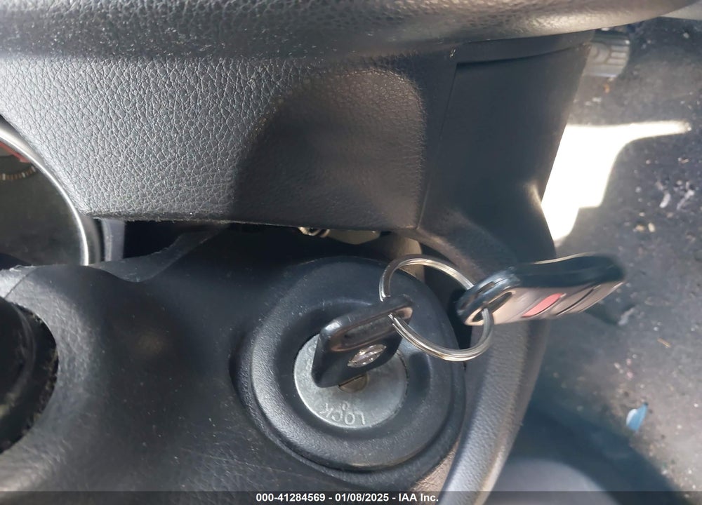 2008 NISSAN VERSA 1.8S VIN: 3N1BC11EX8L381633